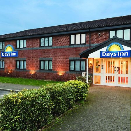 Falfield Days Inn Michaelwood M5 מראה חיצוני תמונה