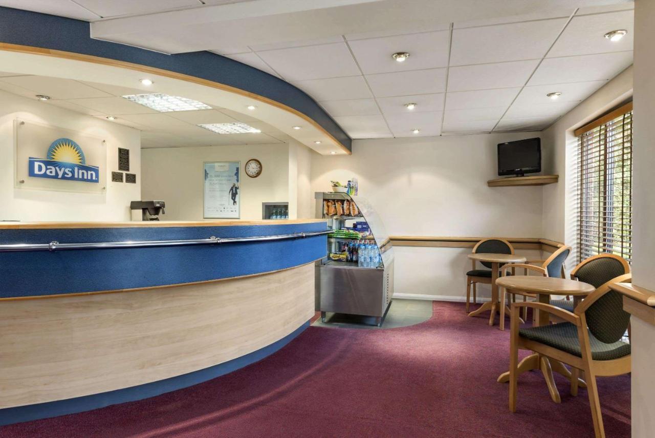 Falfield Days Inn Michaelwood M5 מראה חיצוני תמונה