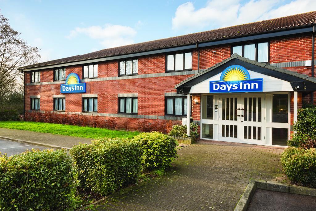 Falfield Days Inn Michaelwood M5 מראה חיצוני תמונה