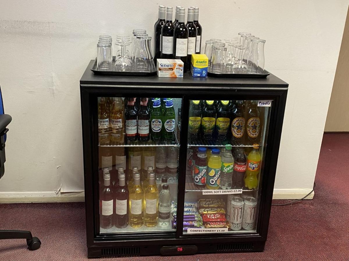 Falfield Days Inn Michaelwood M5 מראה חיצוני תמונה